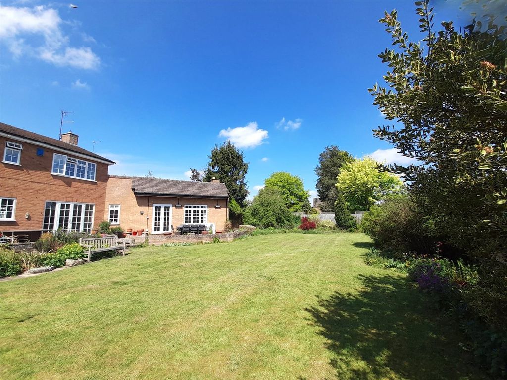 Property photo 2 of 30 Picture No. 73