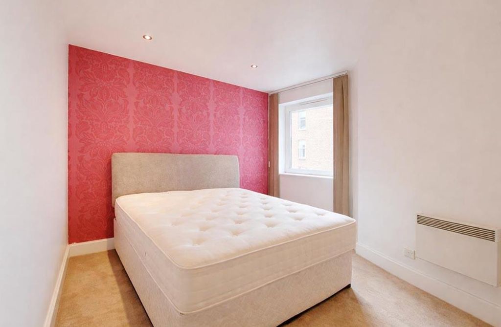 Property photo 3 of 7 401 Weymouth 5.Png