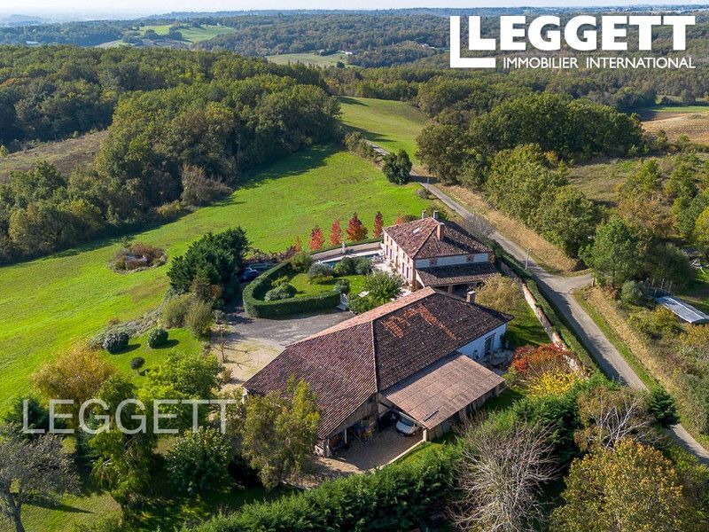 Property photo 2 of 10