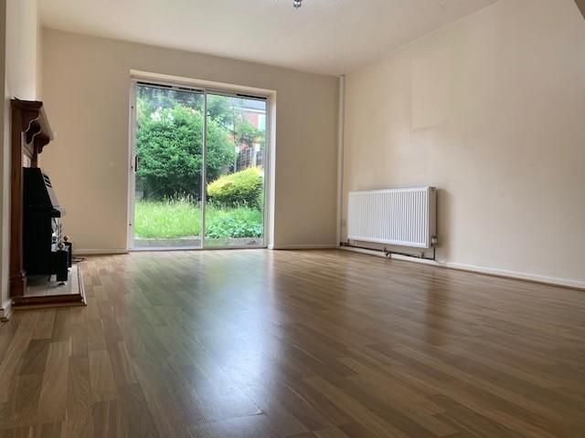 Property photo 2 of 6 Living Room.Jpg