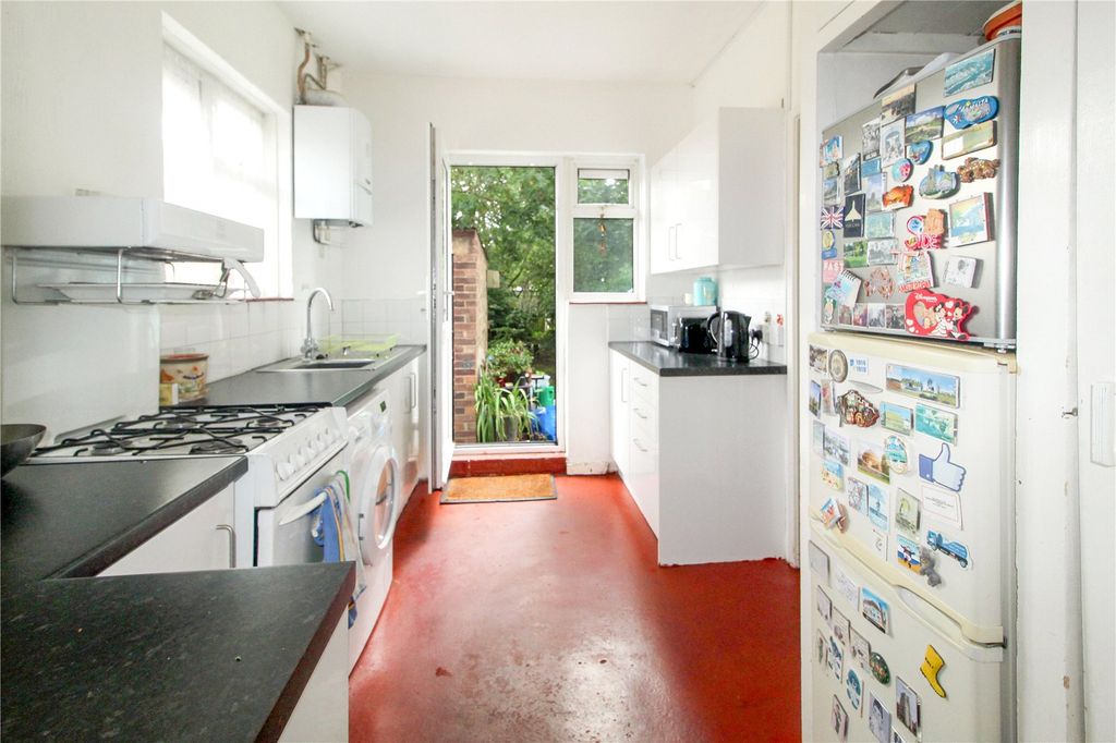 Property photo 3 of 17 Picture No. 08