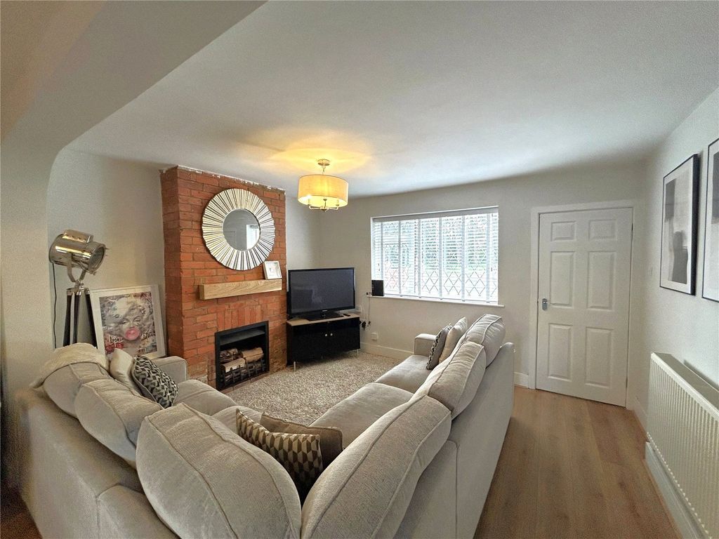 Property photo 3 of 18 Picture No. 30