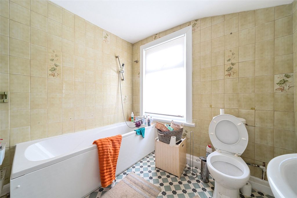 Property photo 3 of 18 Picture No. 03