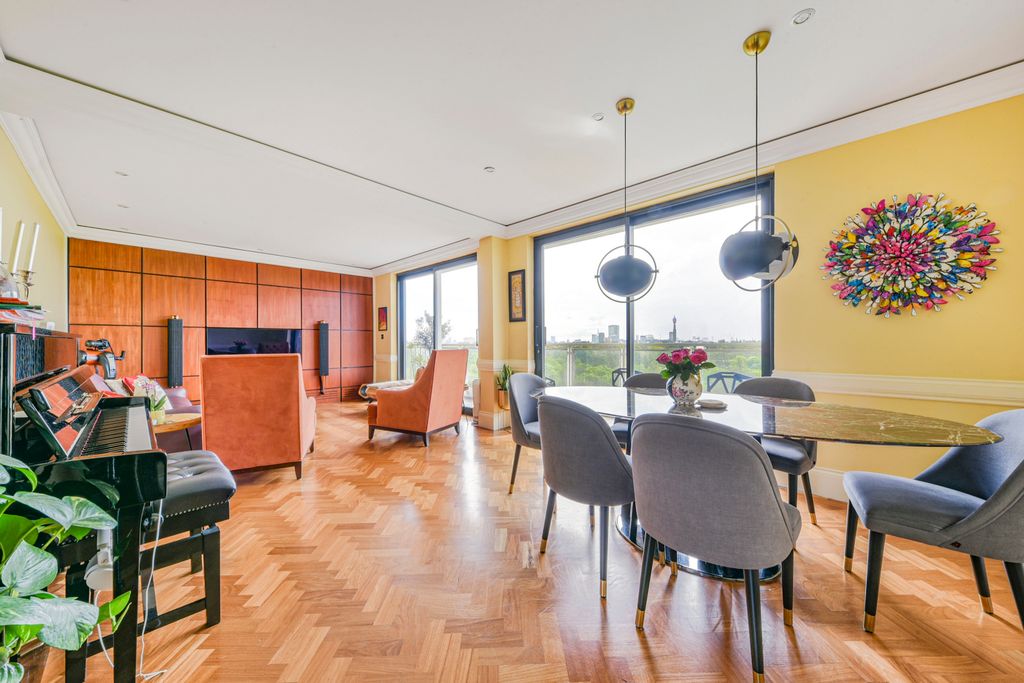 Property photo 2 of 18 Picture No. 29