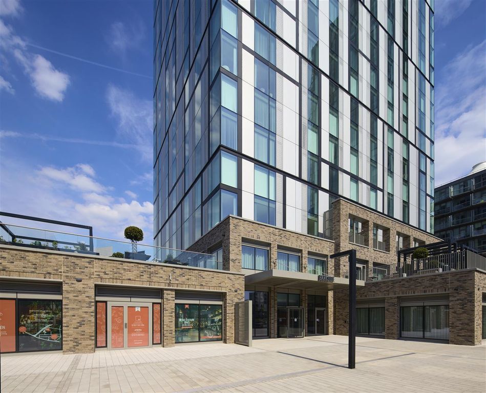 Property photo 2 of 29 Bankside-001.Jpg