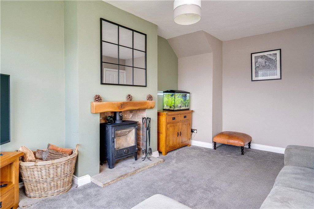 Property photo 3 of 16 Sitting Room