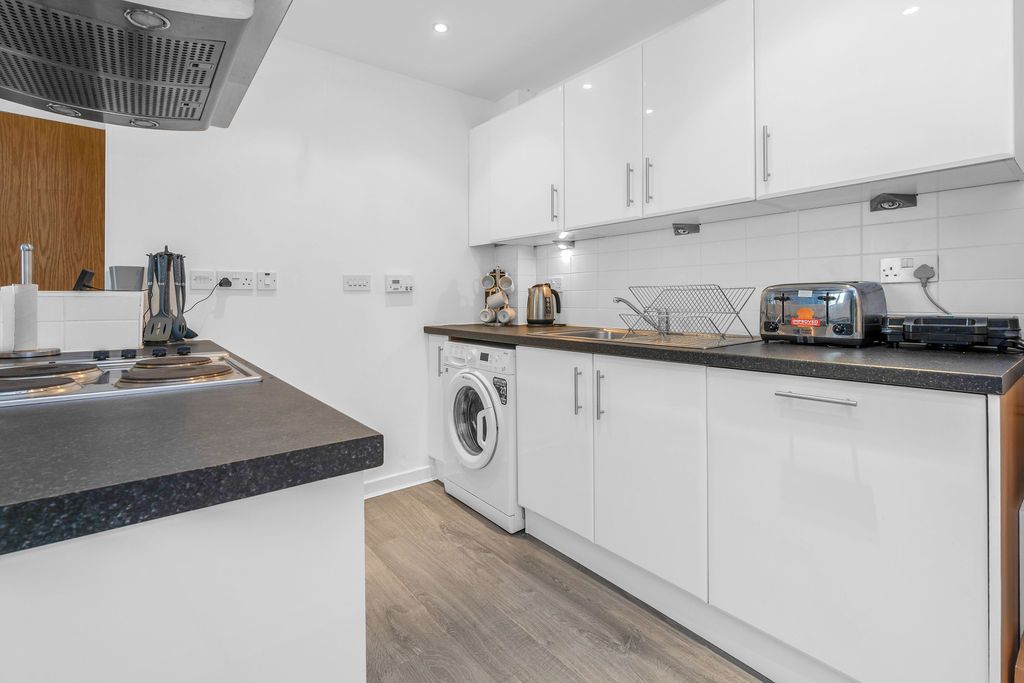 Property photo 3 of 12 Photo 3