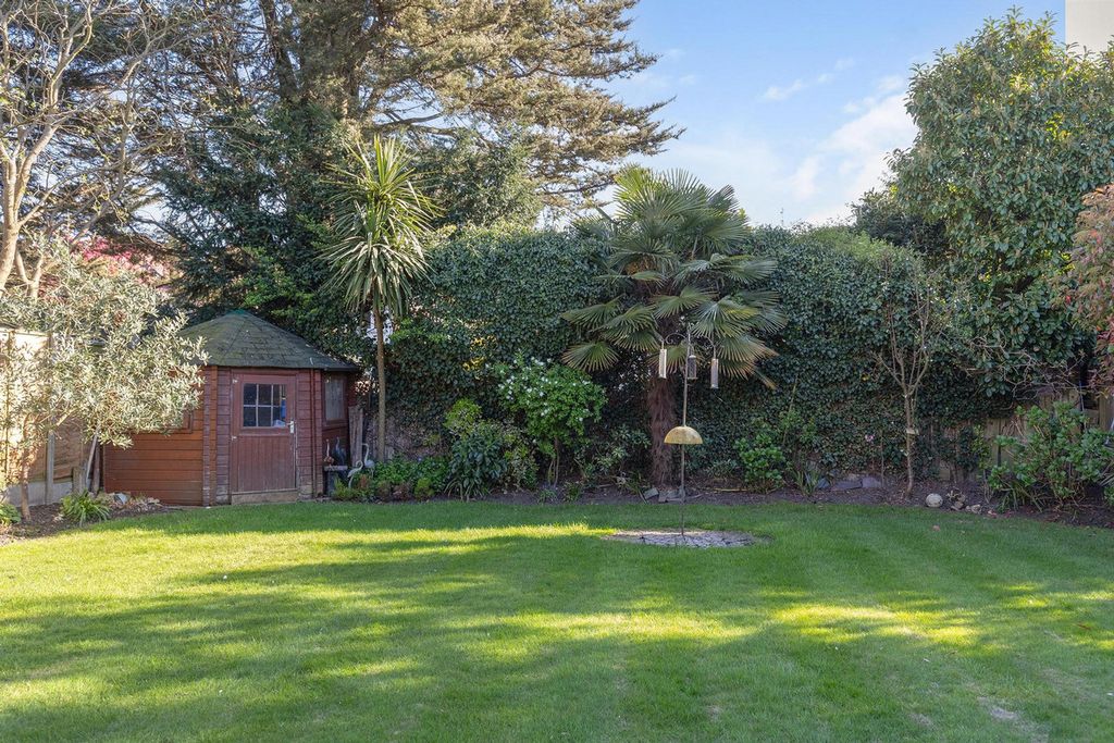 Property photo 3 of 22