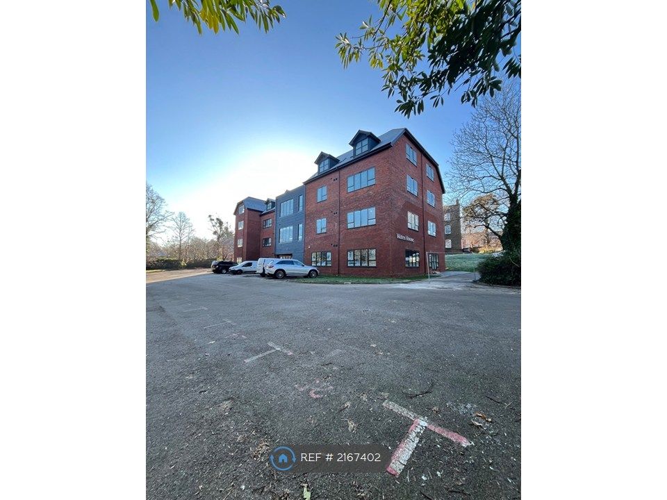 Property photo 1 of 8 Wates House