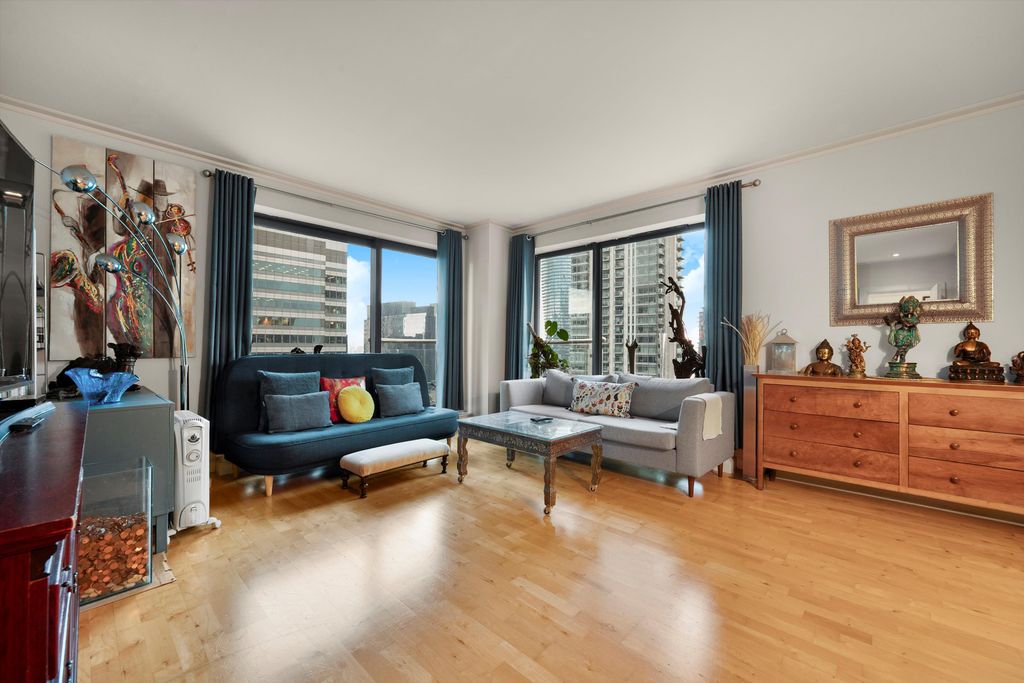 Property photo 1 of 11 Image