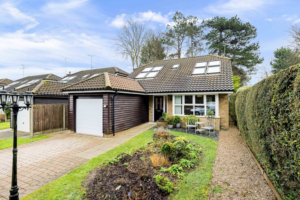 Property photo 1 of 17