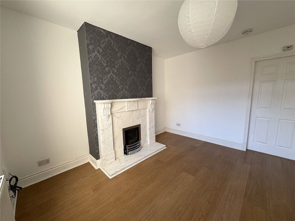 Property photo 2 of 9 Living Room