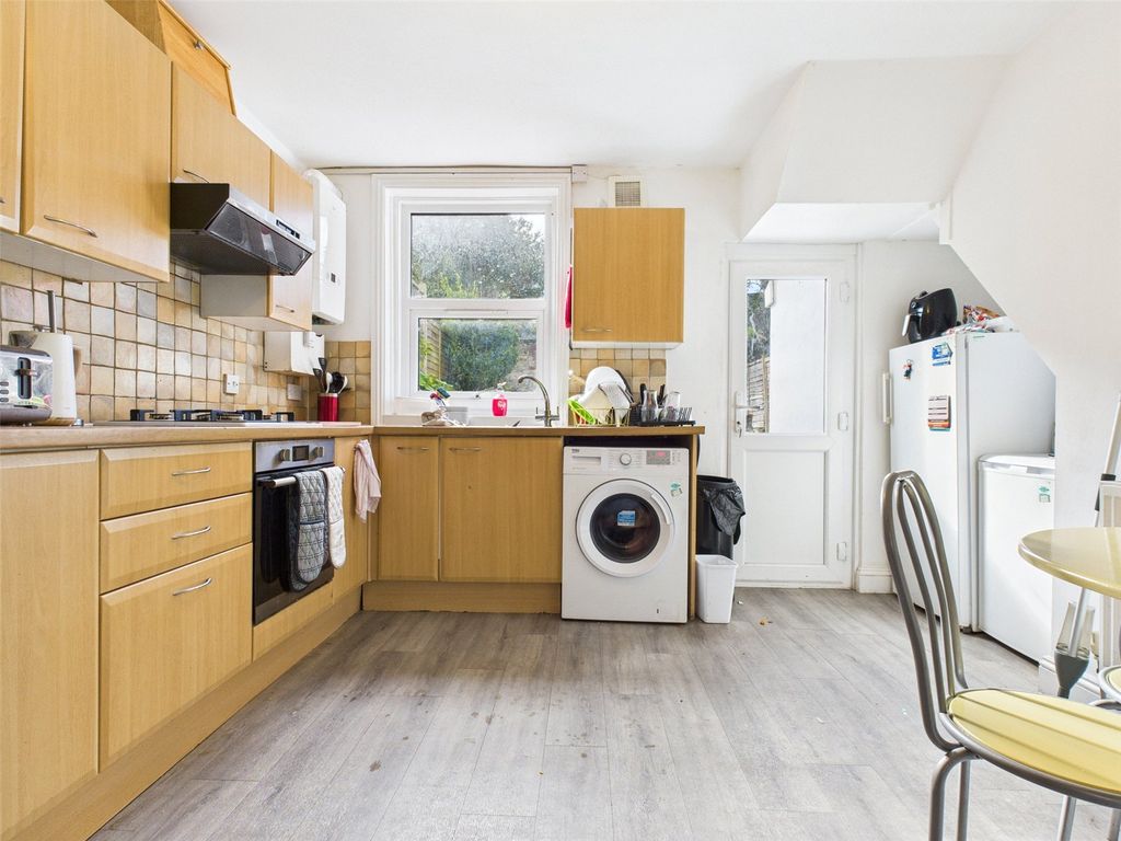 Property photo 1 of 16 Kitchen