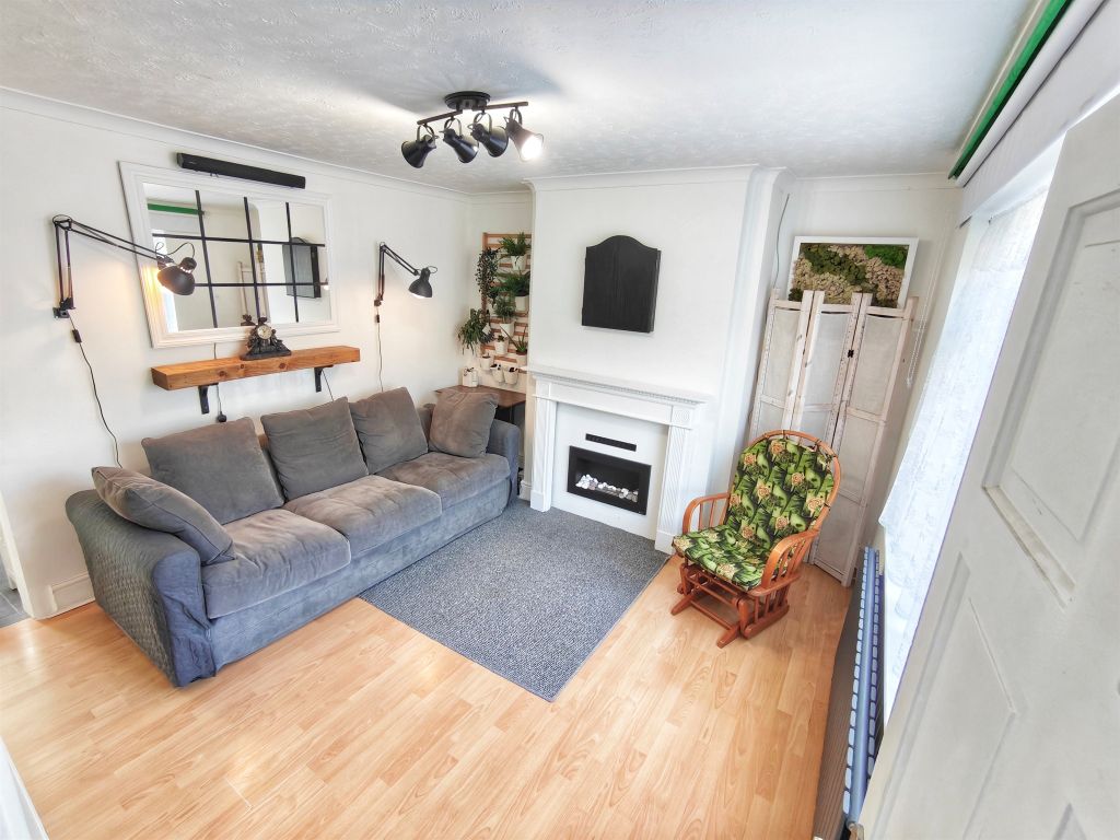 Property photo 1 of 21