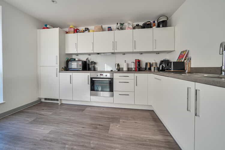 Property photo 3 of 18