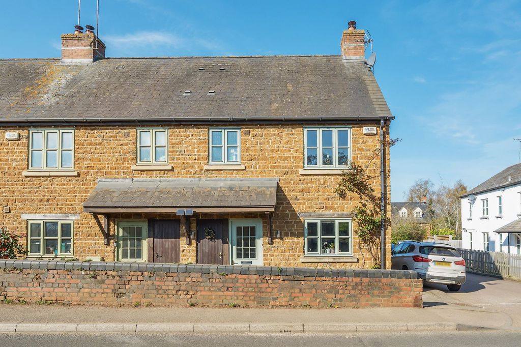 Property photo 1 of 23