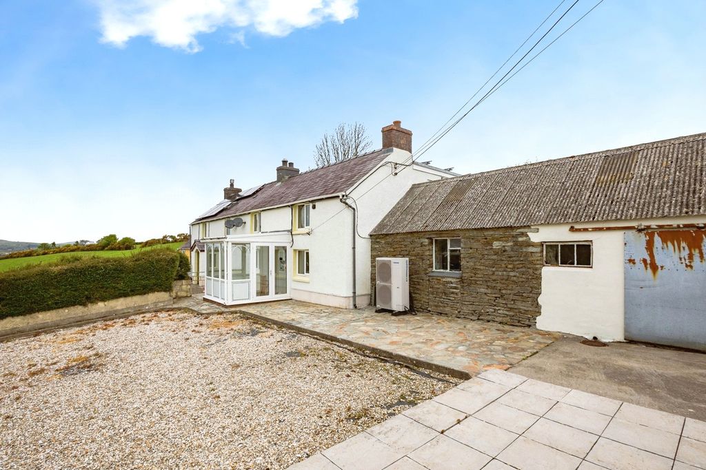 Property photo 2 of 30 Photo