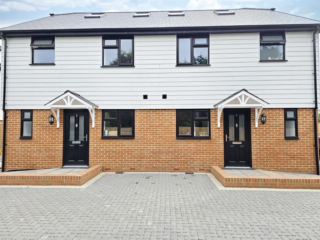 Property photo 1 of 6 80E40Fd7-E9d1-4632-Bd51-11c56Baa93c0 (1).Jpg