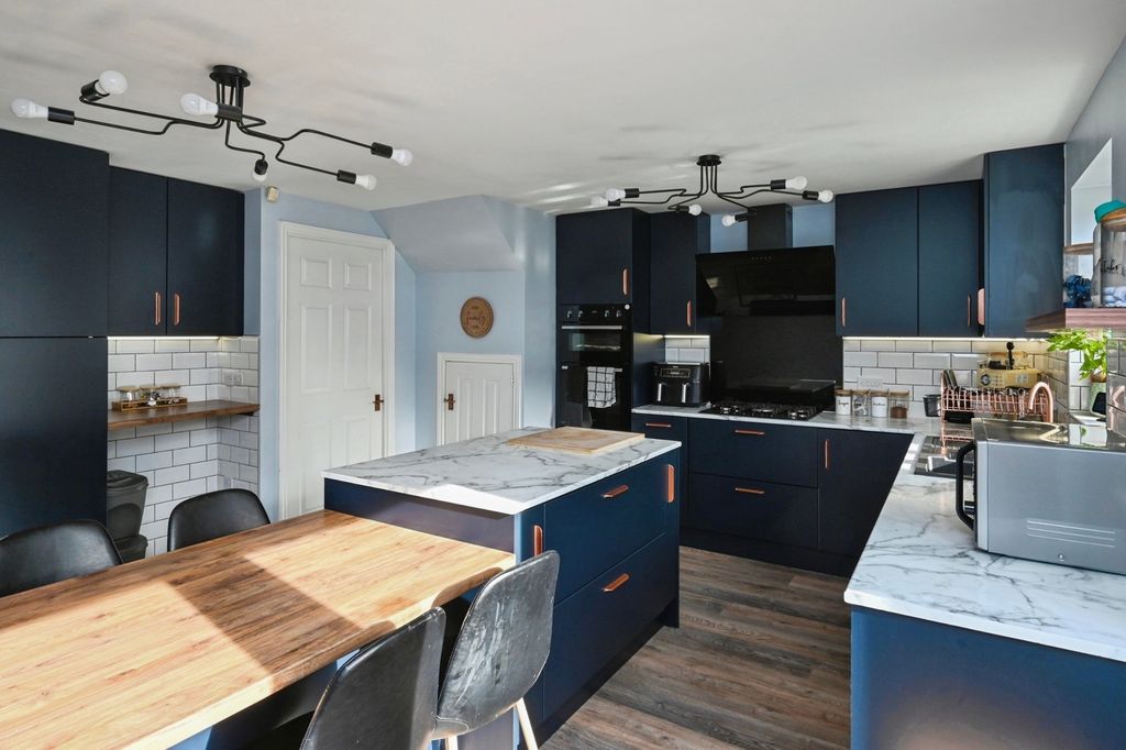 Property photo 2 of 29 Kitchen Dining Room