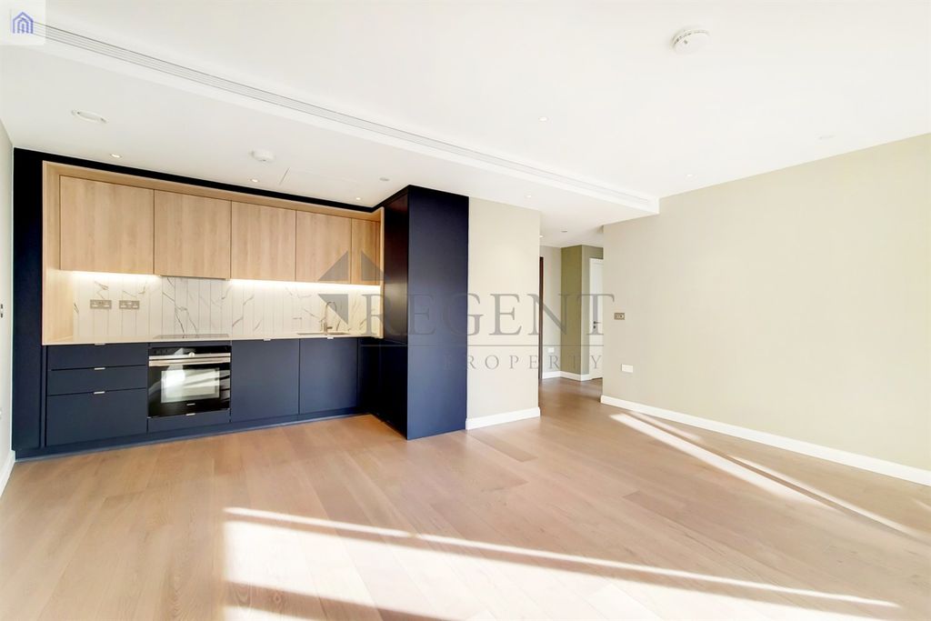 Property photo 2 of 12 Open Plan
