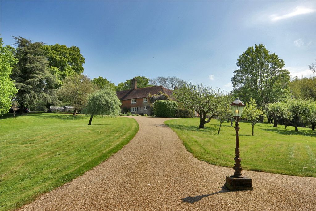 Property photo 2 of 31 Approach