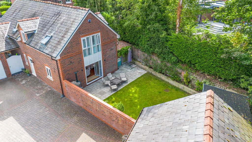 Property photo 1 of 29