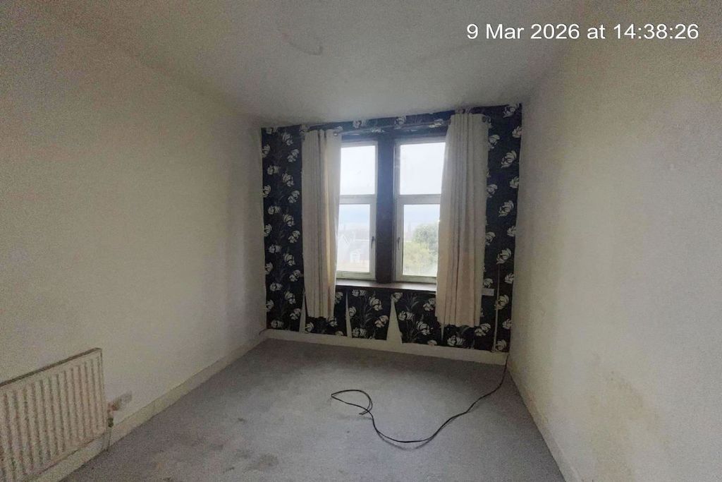 Property photo 2 of 4