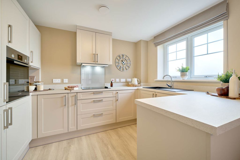 Property photo 3 of 10 Show Home Kitchen