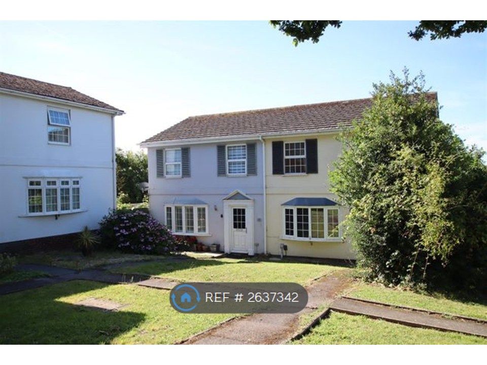 Property photo 2 of 11
