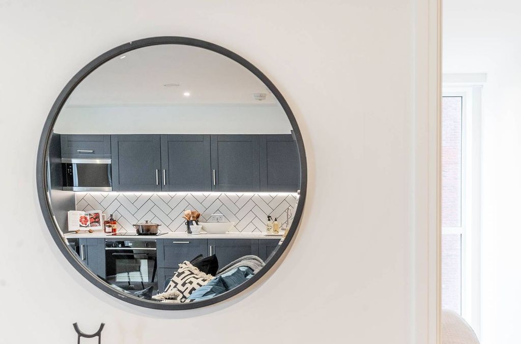 Property photo 2 of 26