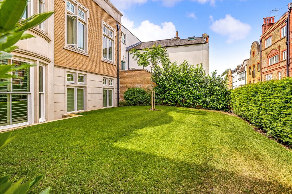 Property photo 2 of 13 Picture No. 05