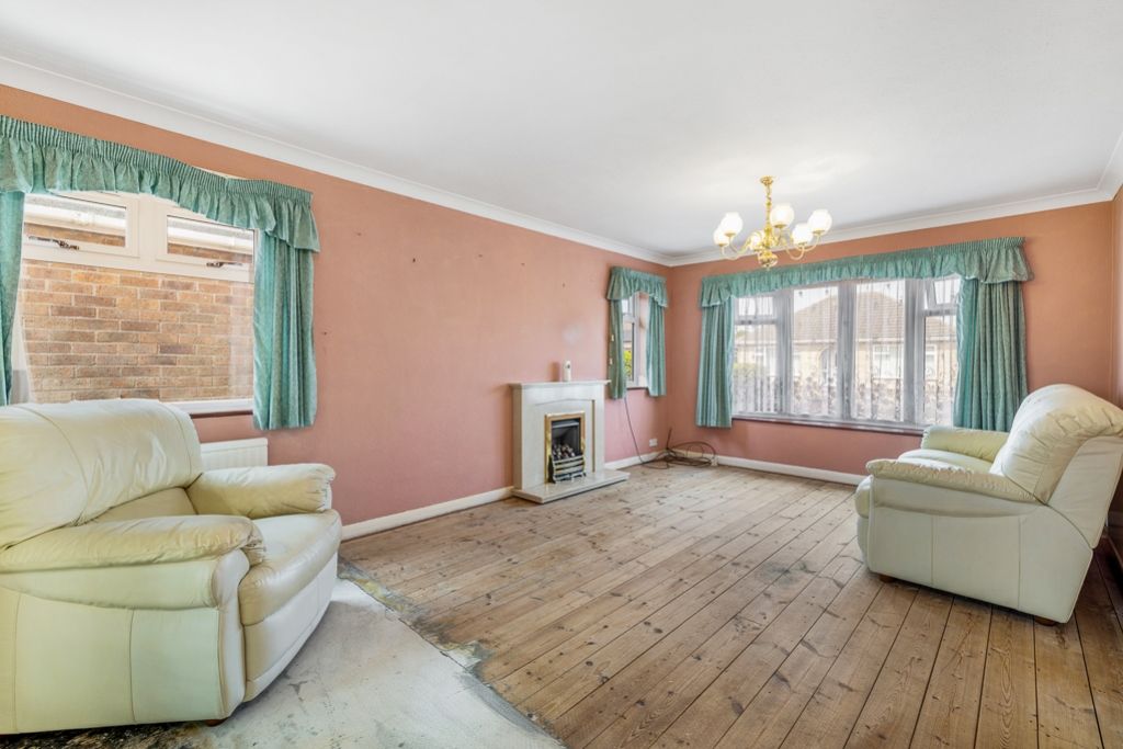 Property photo 2 of 20 45 Park Avenue (Spalding)-15