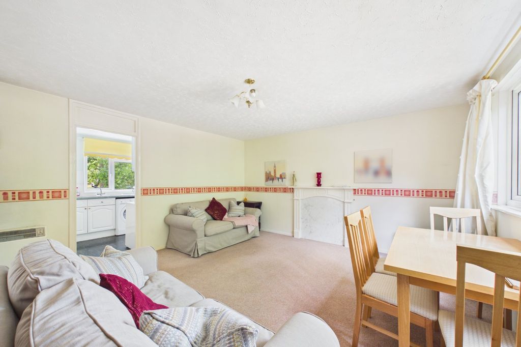 Property photo 3 of 7 Picture No. 04