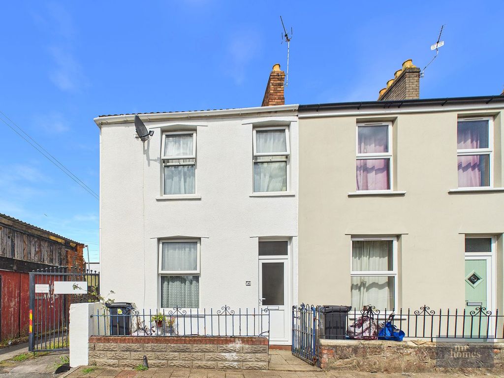 Property photo 1 of 33