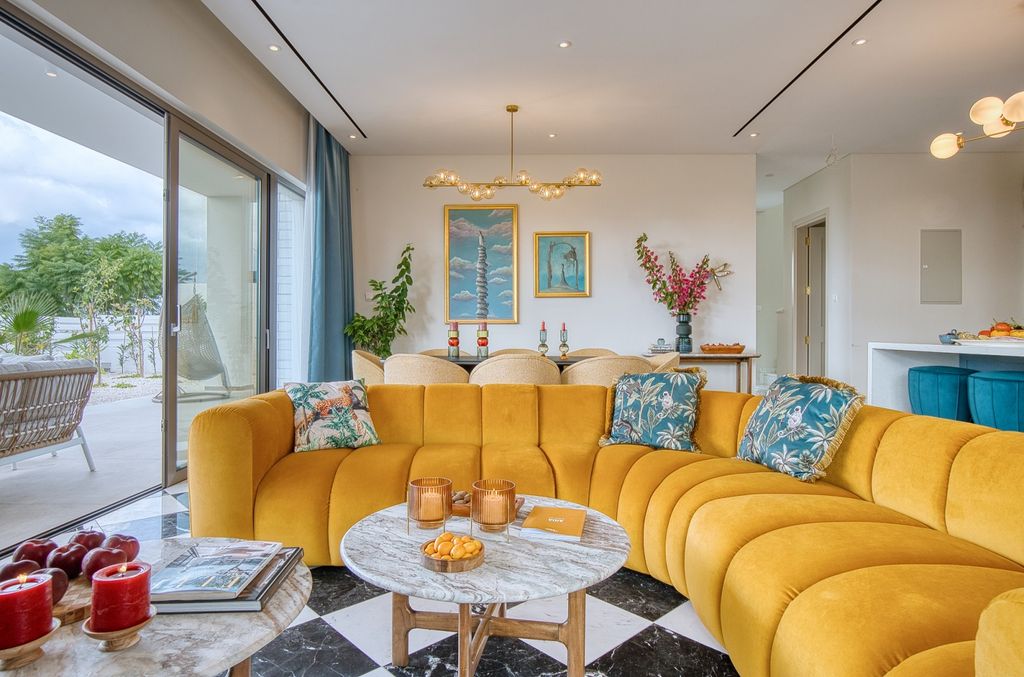 Property photo 1 of 30