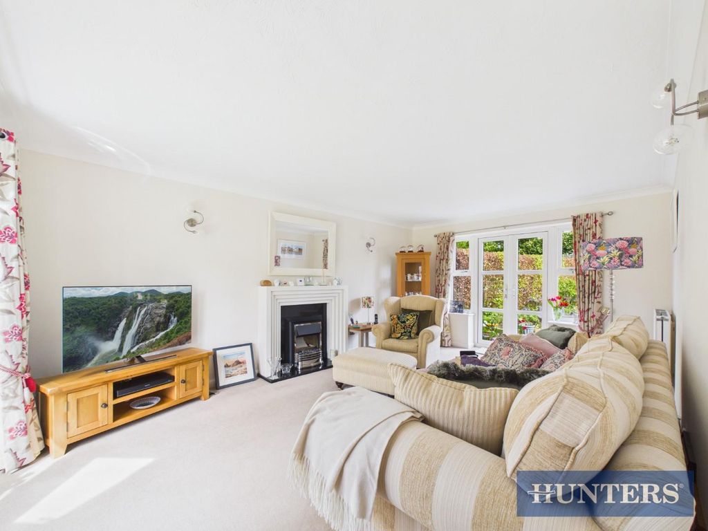 Property photo 2 of 22 Cam01450G0-Pr0303-Still001.Jpg