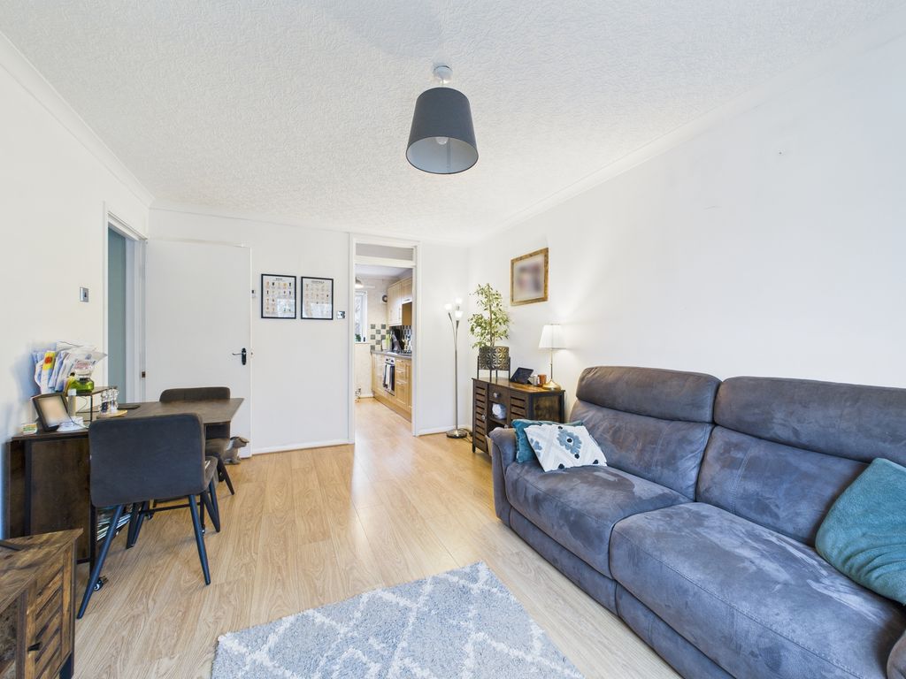 Property photo 3 of 9 Sitting Room 1