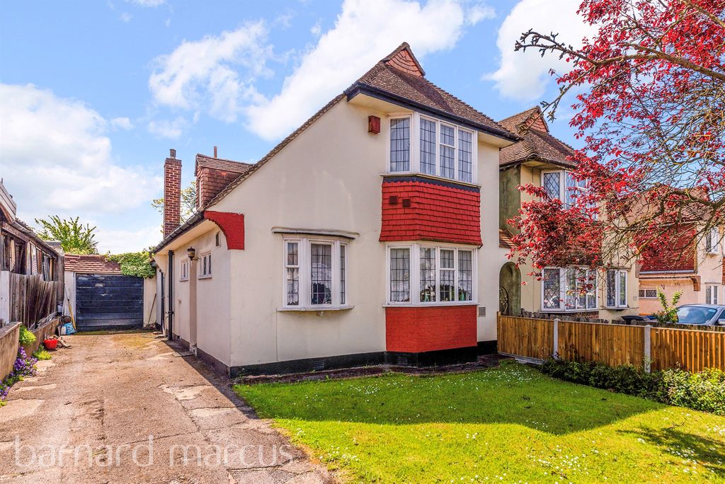 Property photo 1 of 9