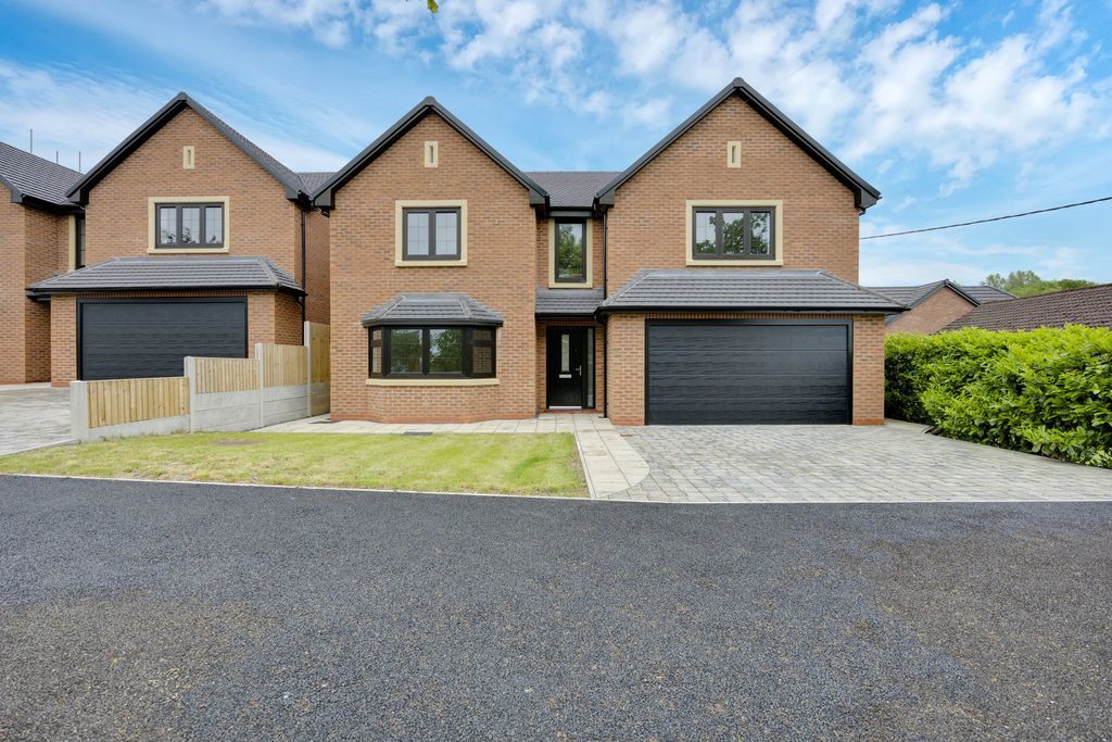 Property photo 1 of 38