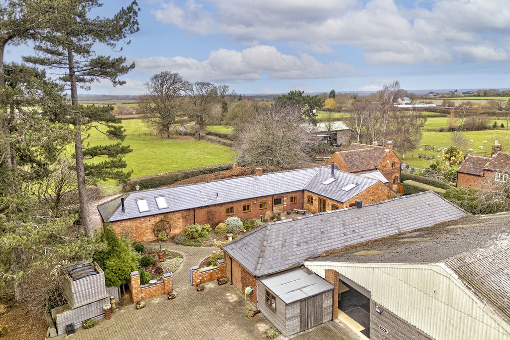 Additional image 30 of 6 bed property for saleAbnalls Farm, Cross In Hand Lane, Lichfield WS13