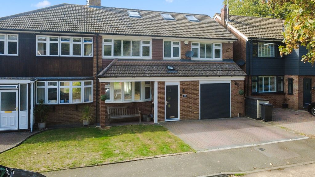 Property photo 2 of 43 5593841