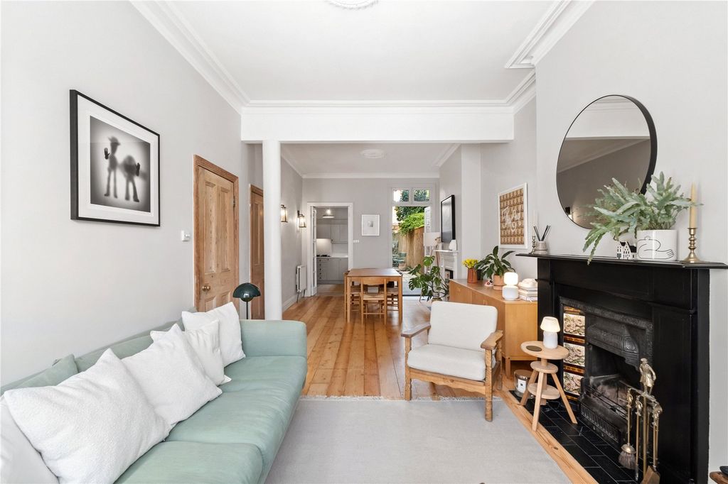 Property photo 2 of 10 Reception Room