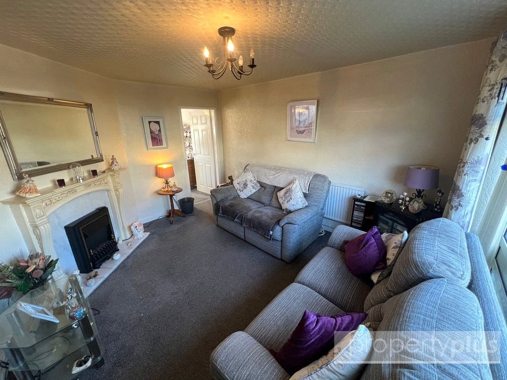 Property photo 3 of 17 Picture No. 08