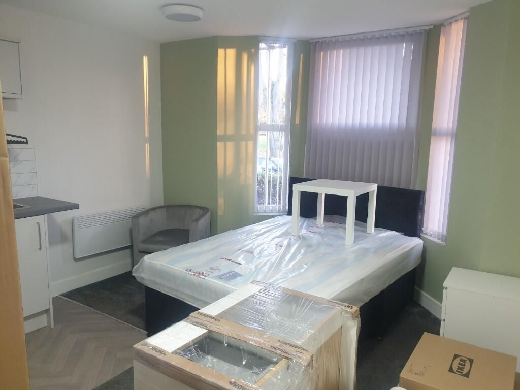 Property photo 1 of 5 Studio Flat To Rent In Coventry