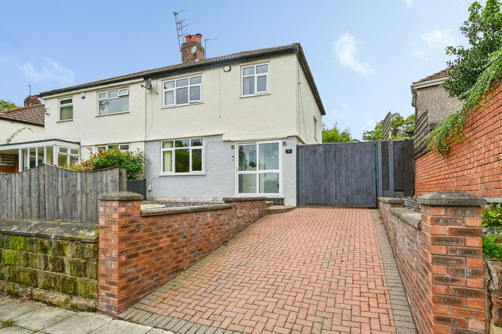 Property photo 1 of 18 Pbox-Img.Jpg