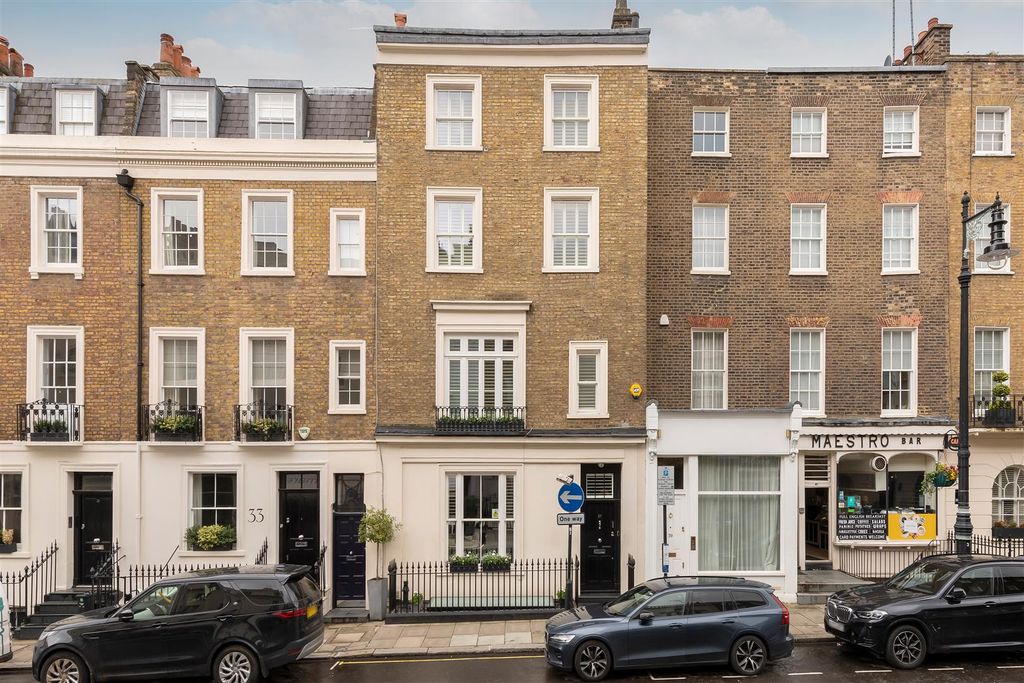 Property photo 1 of 23 37 Lower Belgrave Street Hi-25.Jpg