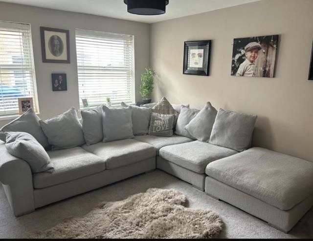 Property photo 3 of 17 Almaowner2.Jpg