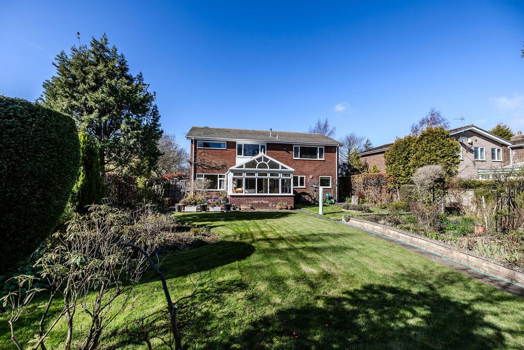 Property photo 3 of 34 Rear Garden