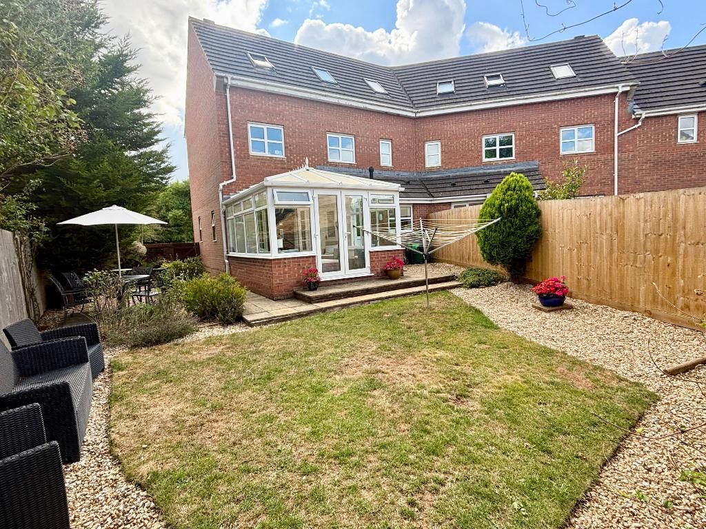 Property photo 2 of 26 Rear Garden
