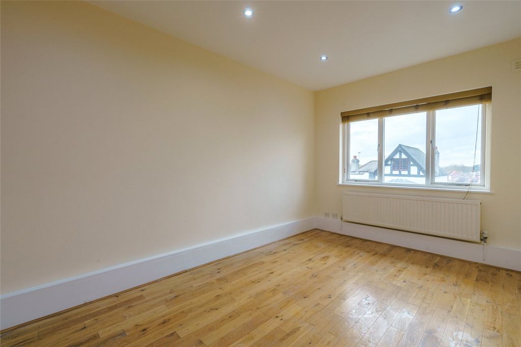 Property photo 2 of 7 Reception Room